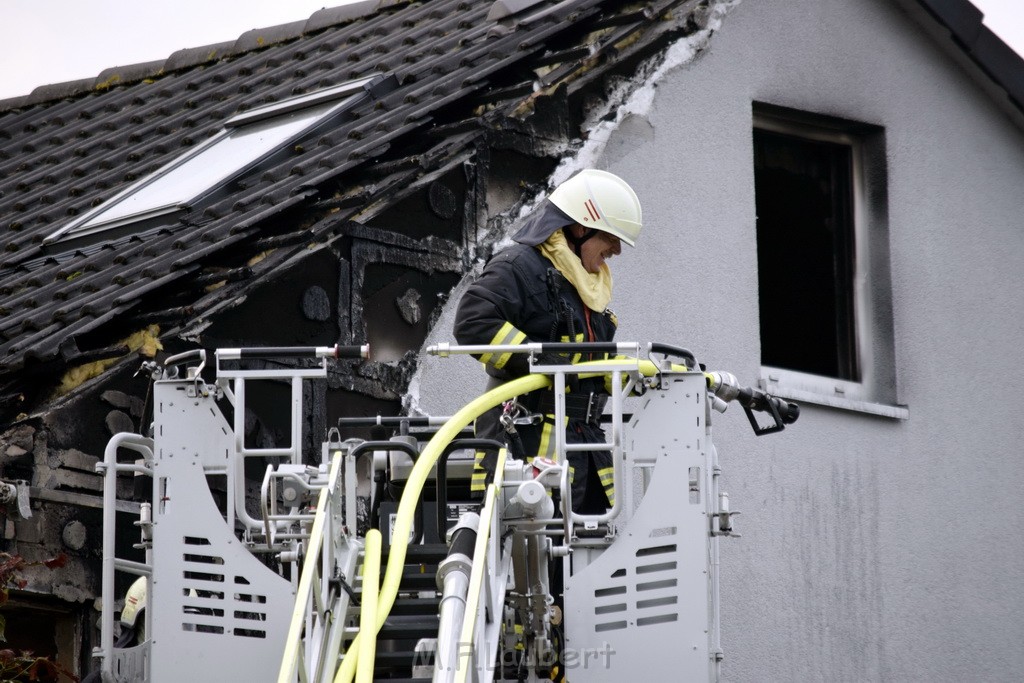 Feuer 2 Y Koeln Suerth Elisabeth Selbertstr P173.JPG - Miklos Laubert